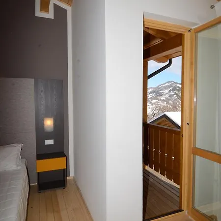 Il Rifugio Dell'aquila ホリデーパーク
